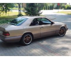 Mercedes w114 coupe  Mercedes w124 coupe